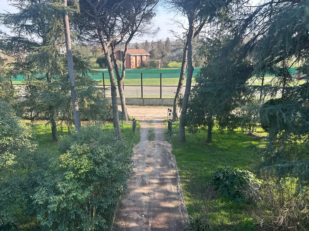 La Rivazza Apartment - Autodromo- Private Parking Imola