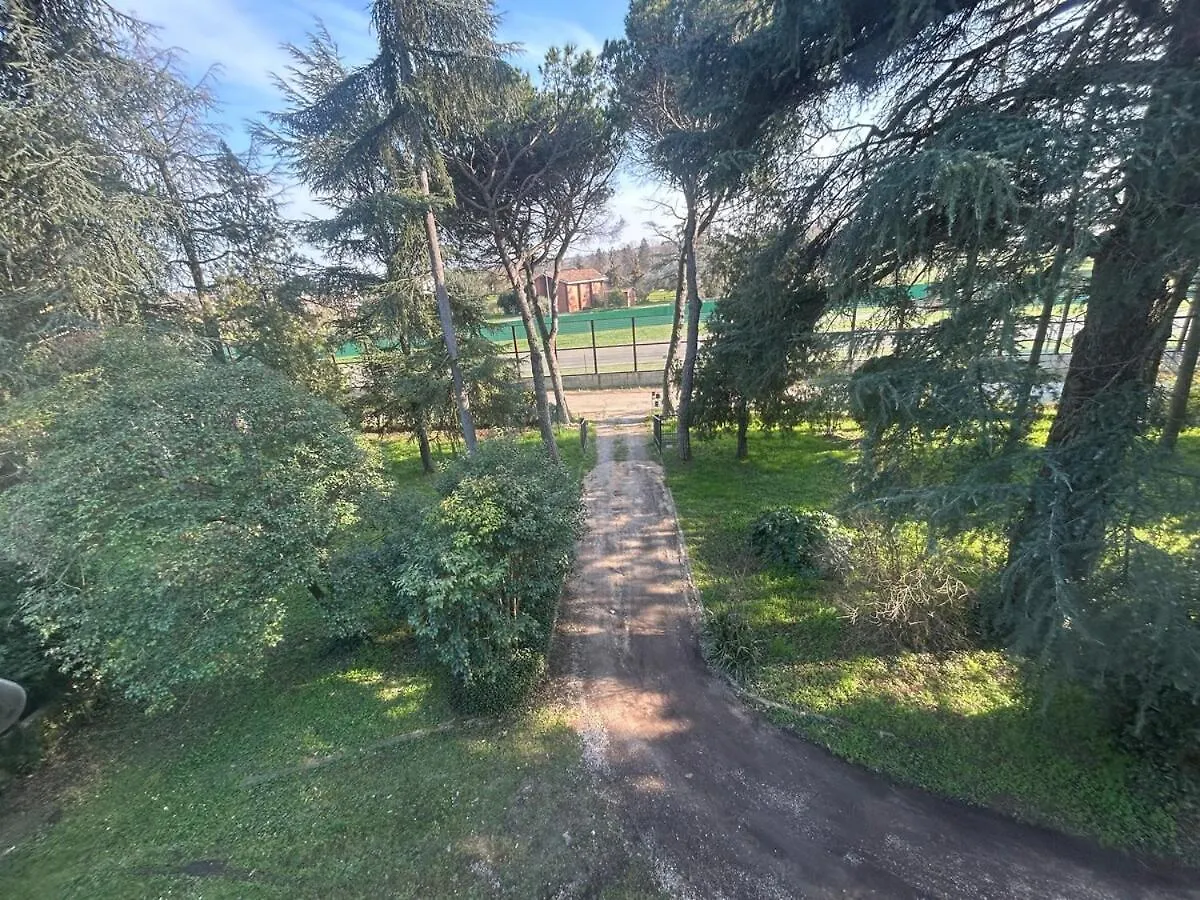La Rivazza Apartment - Autodromo- Private Parking Imola