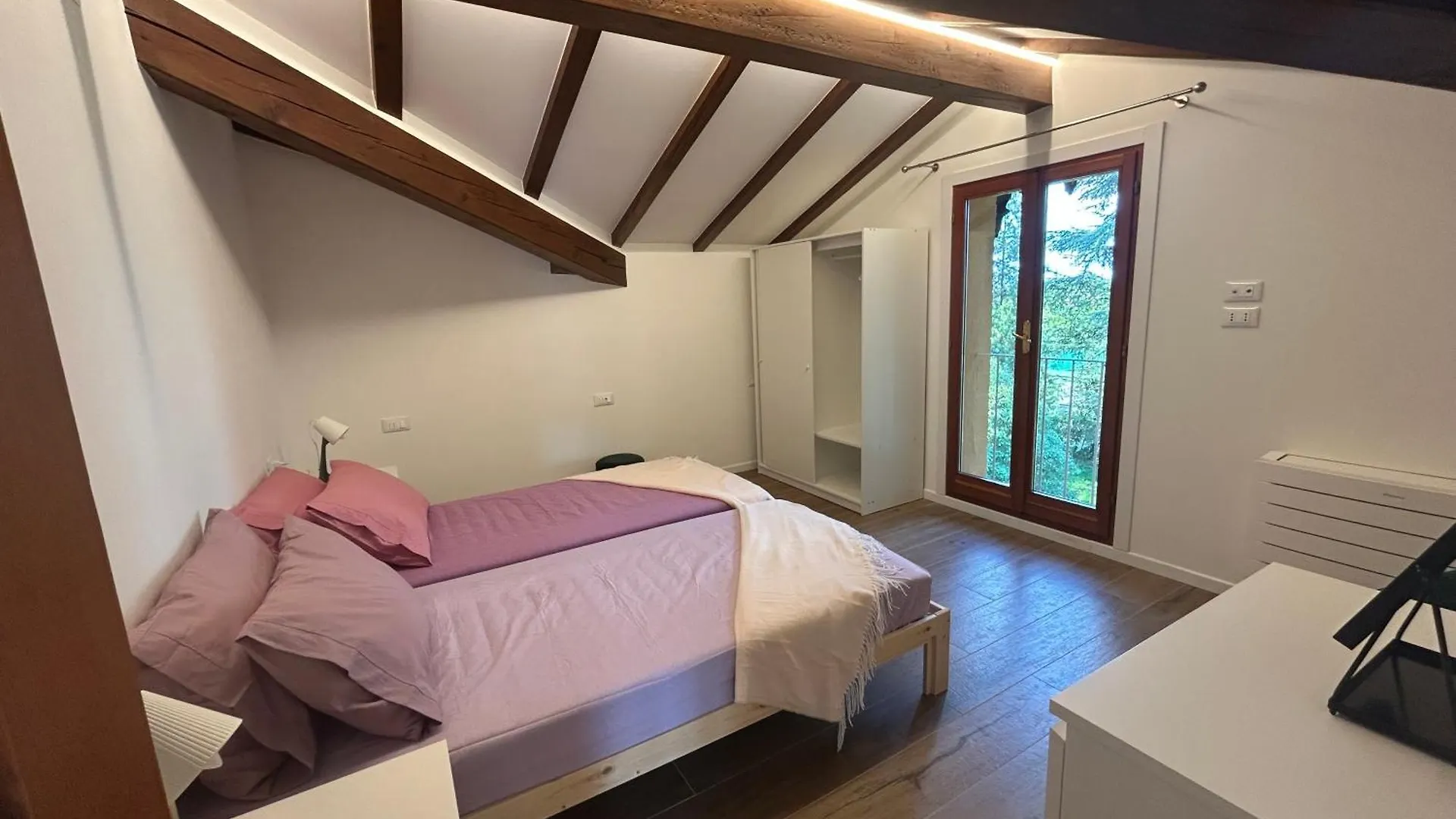 La Rivazza Apartment - Autodromo- Private Parking Imola İtalya