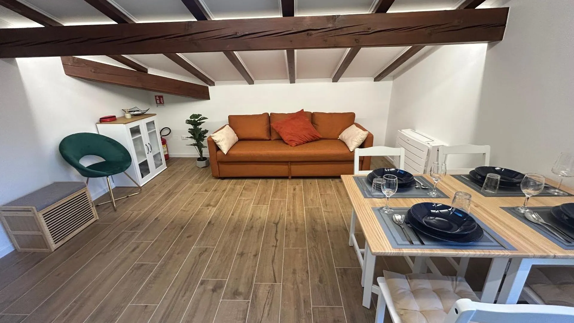La Rivazza Apartment - Autodromo- Private Parking Imola