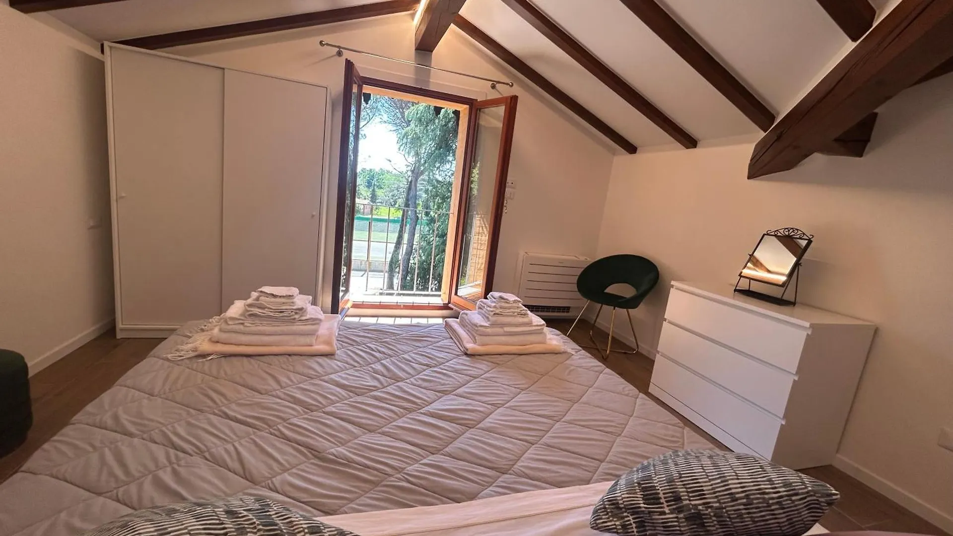 La Rivazza Apartment - Autodromo- Private Parking Imola İtalya