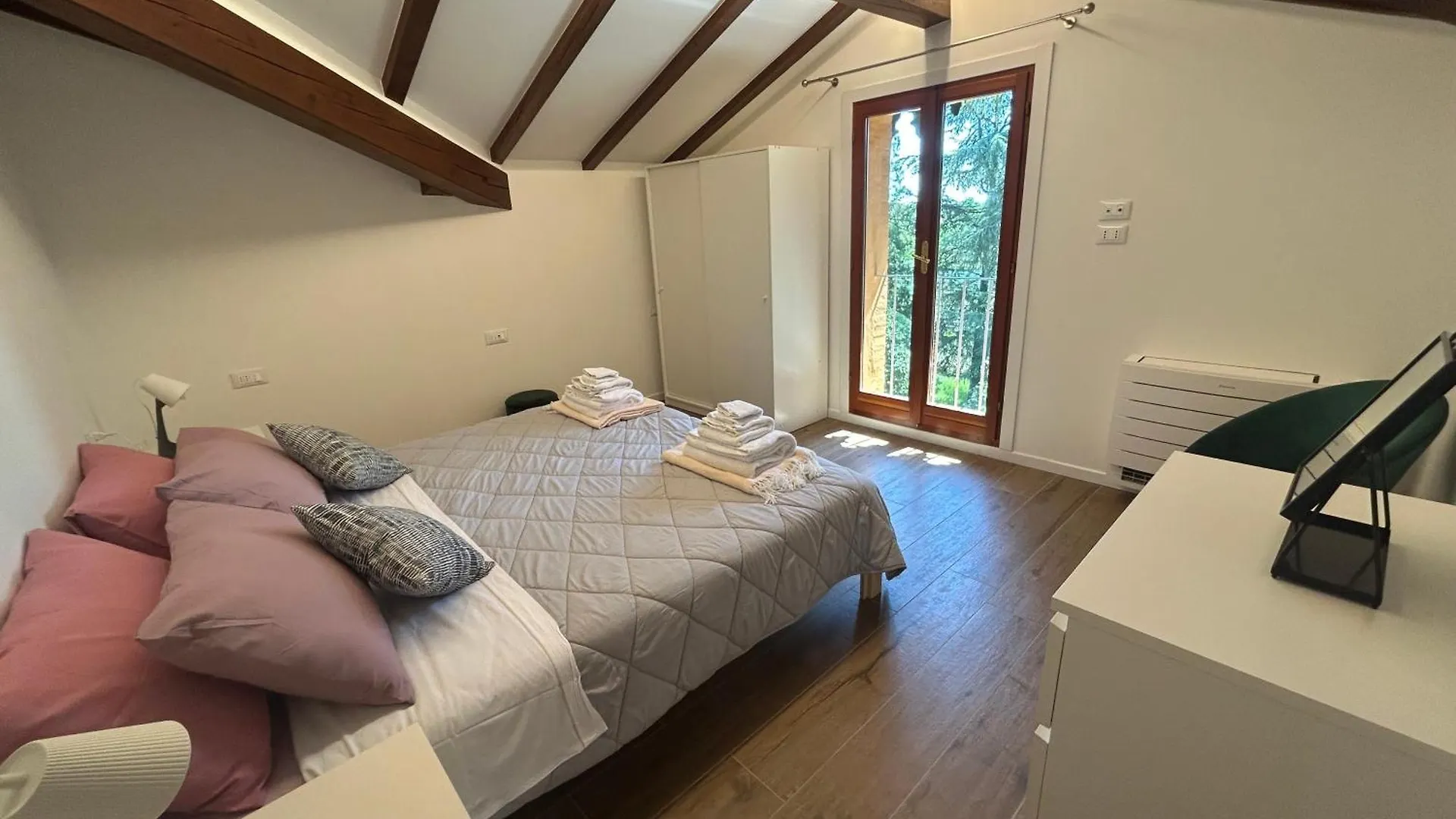 La Rivazza Apartment - Autodromo- Private Parking Imola