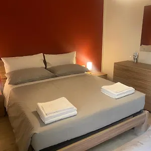 Anna - Comfort E Stile In Centro Storico Imola